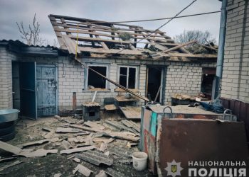 На Сумщині внаслідок обстрілів пошкоджені житлові будинки, пилорама та техніка – Суми та область