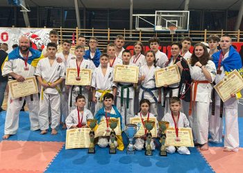 Полтавські каратисти здобули шістнадцять медалей на Кубку Світу в Польщі • Карате •