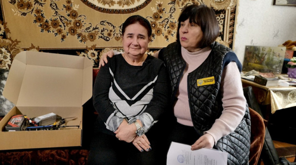 Шосткинка, що втратила сина захисника, купує дрони і допомагає ЗСУ – Суми та область