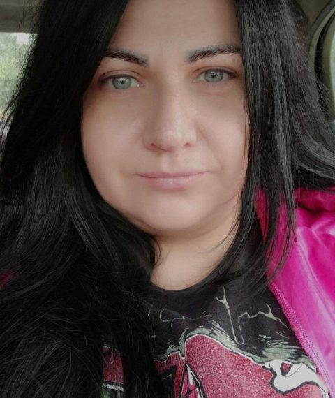 У матері двох дітей із Шостки діагностували онкологію лімфатичних вузлів. Необхідна допомога – Суми та область