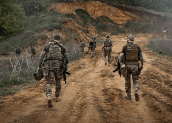 Зеленський поснив, кого мобілізують і відправлять на фронт першими (Відео)