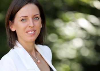 Від мера Ірпеня Маркушина звільнилася ще одна радниця | Київщіна