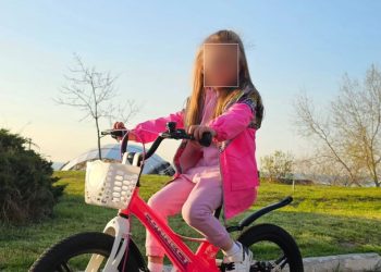 Пятилетняя Злата, которая впала после кассетного обстрела в Одессе, впала в кому