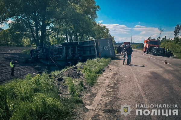 Поліцейські Сумщини розшукують свідків смертельної ДТП – Суми та область