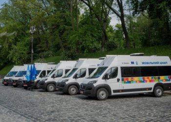 Роменський ЦНАП отримав автомобіль для проведення прийомів у віддалених пунктах громади – Суми та область