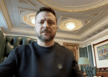 Сирський працює на ключових місцях боїв на фронті – Зеленський (Відео)