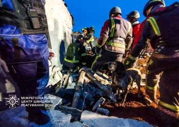 Сумські рятувальники працювали на завалах у Запоріжжі – Суми та область