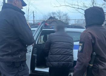 Водитель школьного автобуса в Одесской области обвиняется в изнасиловании мальчиков 12-13 лет