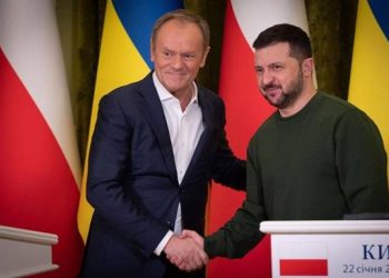 Зеленський і Туск обговорили захист заходу України