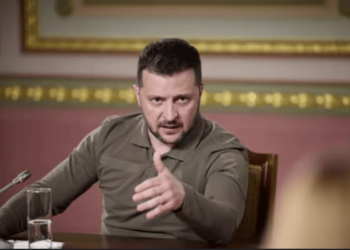 Зеленський пояснив, як РФ залучатимуть до переговорів