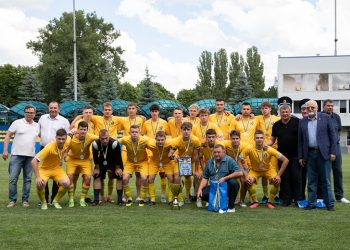 Команда «Полтавської політехніка» здобула «срібло» ЧУ з футболу серед студентів • Футбол •
