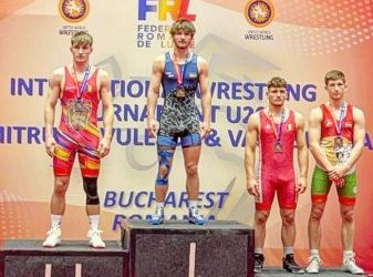 Конотопський борець виграв турнір у Бухаресті – Суми та область
