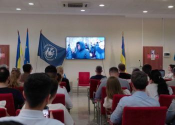 На Сумщині презентували документальний фільм про евакуацію закордонних студентів на початку війни – Суми та область