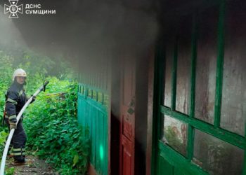 На Сумщині згорів чоловік, який палив у ліжку – Суми та область