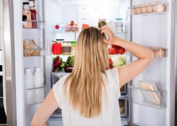 Сохранить продукты в холодильнике во время отключения света: домашние “лайфхаки”