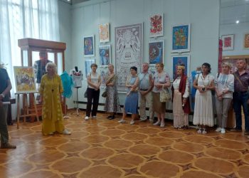 В обласному художньому музеї відкрили виставку  творів сучасного народного мистецтва – Суми та область