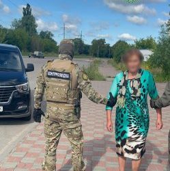 На Сумщині затримали агентку ФСБ, яка передавала ворогу дані про оборонні підприємства – Суми та область
