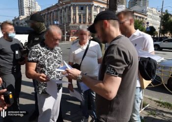 Одесский экс-военком Борисов ездил отдыхать в Испанию и на Сейшелы вместо фронта: он снова идет под суд