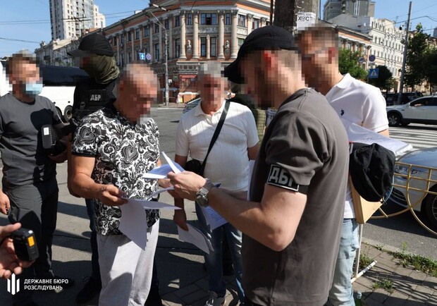 Одесский экс-военком Борисов ездил отдыхать в Испанию и на Сейшелы вместо фронта: он снова идет под суд