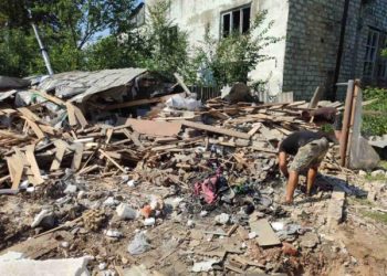 У Глухові триває ліквідація руйнувань після вчорашнього обстрілу – Суми та область