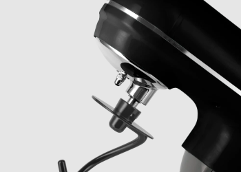 В чем основные отличия тестомесов для домашнего и промышленного применения?