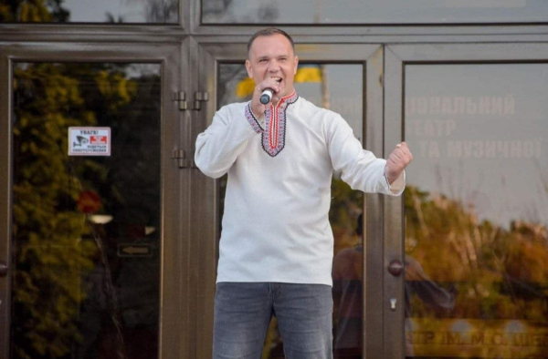 Актор Олександр Глянцев отримав звання “Заслужений артист України” – Суми та область