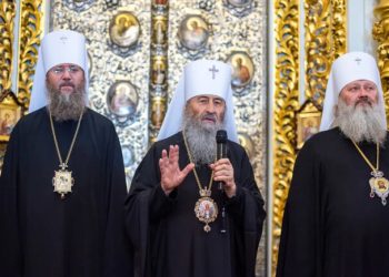 Двое выступили против, а один не голосовал: кто из одесских нардепов не поддержал запрет организаций РПЦ
