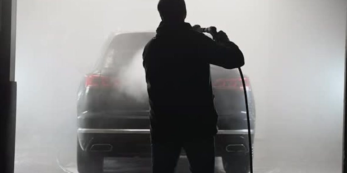 Как правильно мыть автомобиль