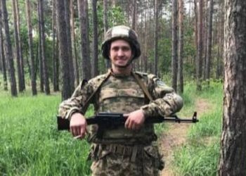 Сьогодні в Боромлі попрощаються із захисником, який загинув на Курщині – Суми та область