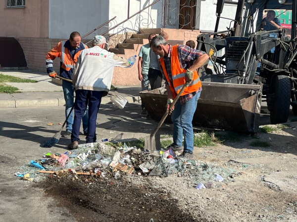 У Сумах продовжує роботу штаб із ліквідації наслідків ракетного удару – Суми та область