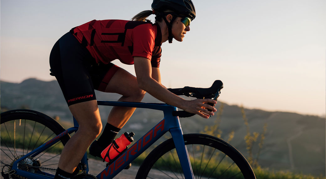 Шосейні велосипеди Merida: Як вибрати ідеальний велосипед для доріг та перегонів