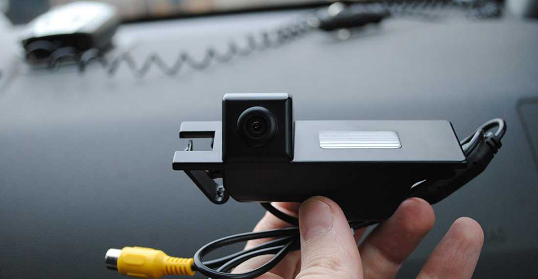 Как выбрать и купить камеру заднего вида: Советы по безопасности и комфортной парковке от Decibel.com.ua