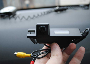 Как выбрать и купить камеру заднего вида: Советы по безопасности и комфортной парковке от Decibel.com.ua