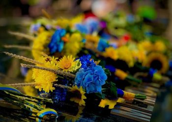 Забег в вышиванках и почтение памяти Героев: как Одесса отмечает День Независимости