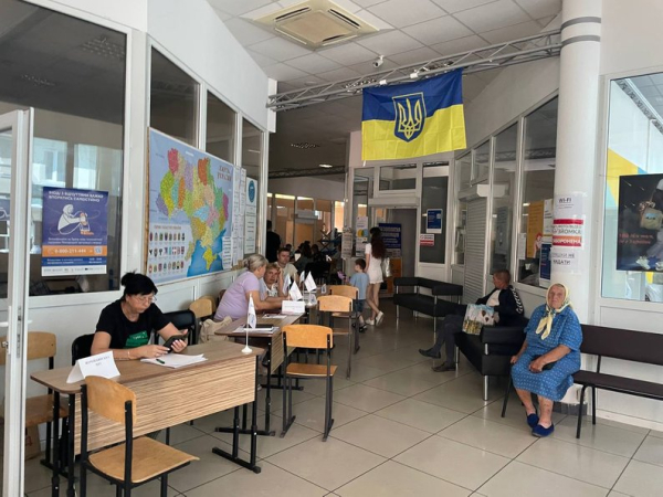 “Жити ж кожному хочеться”: кількість людей, що виїжджають з прикордоння Сумщини, збільшилась – Суми та область