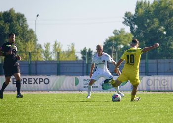 Друга ліга: «Гірник-Спорт» зіграє в нульову нічию з «Тростянцем» (відео) • Футбол •