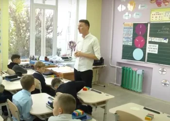 Хто з вчителів може отримати відстрочку від мобілізації | Економіка