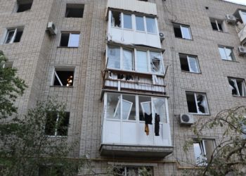 “Я впав – і вибух”: очевидці авіаудару по Охтирці розповіли про російську атаку – Суми та область
