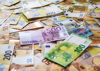 Курс валют в Украине 22 сентября 2024: сколько стоит доллар и евро