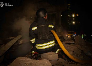 Наслідки ракетного удару по житловому кварталу в м. Суми: 18 поранених, серед них 6 дітей – Суми та область