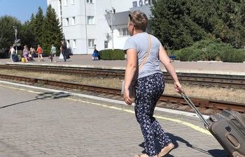 У 5-км зоні Шосткинського району залишається 5 300 людей і 141 дитина – Суми та область