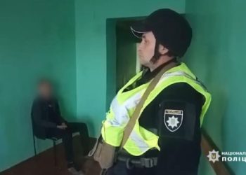 У Сумах на місці ворожого удару затримали мародера – Суми та область