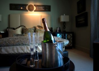 Як облаштувати спальню для двох