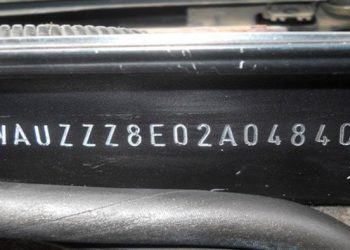 Як перевірити автомобіль із США за VIN-кодом?