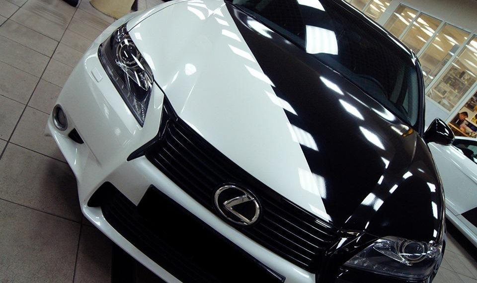 Пленки для автостайлинга: стиль и защита для вашего автомобиля