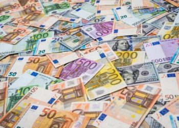 Курс валют в Украине 14 октября 2024: сколько стоит доллар и евро