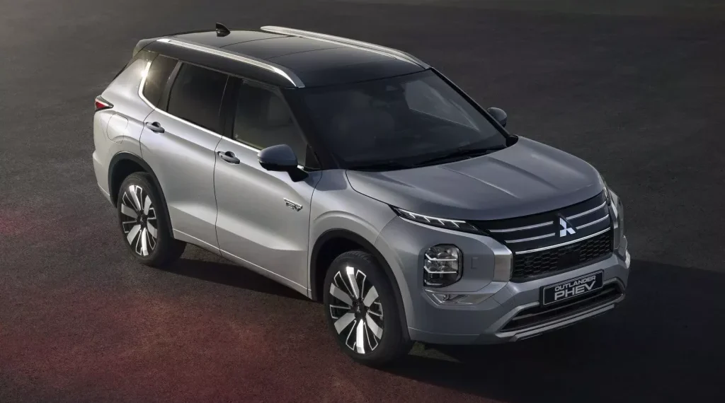 Mitsubishi представила оновлений Outlander з рекордно низькою витратою палива – Автоновини