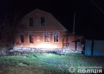 На Сумщині внаслідок обстрілів поранено двох людей, пошкоджено 7 будинків, авто і об’єкт критичної інфраструктури – Суми та область