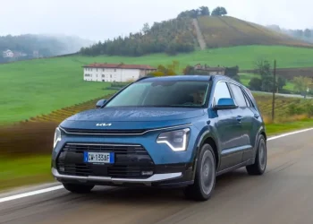 Нова Kia Niro здатна проїхати 1600 кілометрів без дозаправки – Автоновини