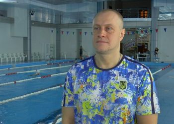 Полтавський тренер Олександр Кречетов зазнав поранення на війні й потребує допомоги • Плавання •